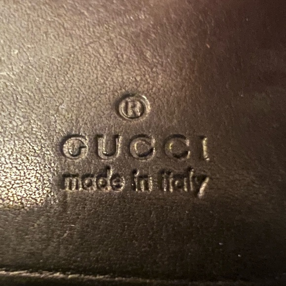 GUCCI BLACK PATENT LEATHER RING KEY HOLDER - Picture 8 of 16